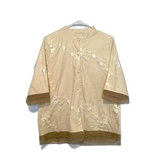 Floral Embroidered Button Up Shirt Size L Asian, Multimedia,‎ Neutral, Linen